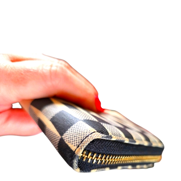 Kate Spade Signature Spade Lacey Wallet - Black/ Cream/Red (Style PWRU2968) - Picture 16 of 16